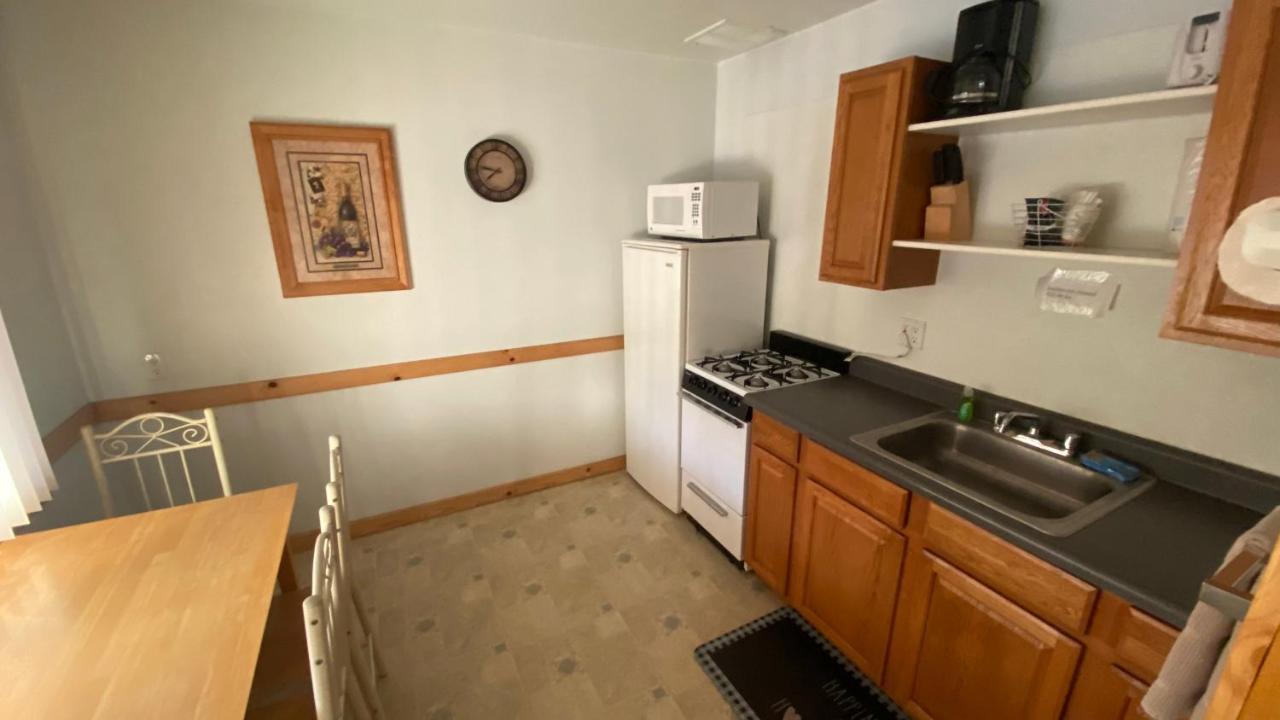 Fawndale Lodge Shasta Lake Bagian luar foto